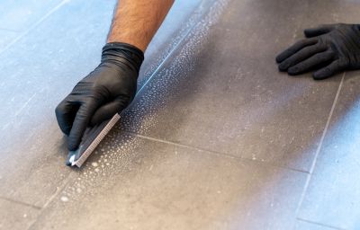 Cleaning Grout Lines